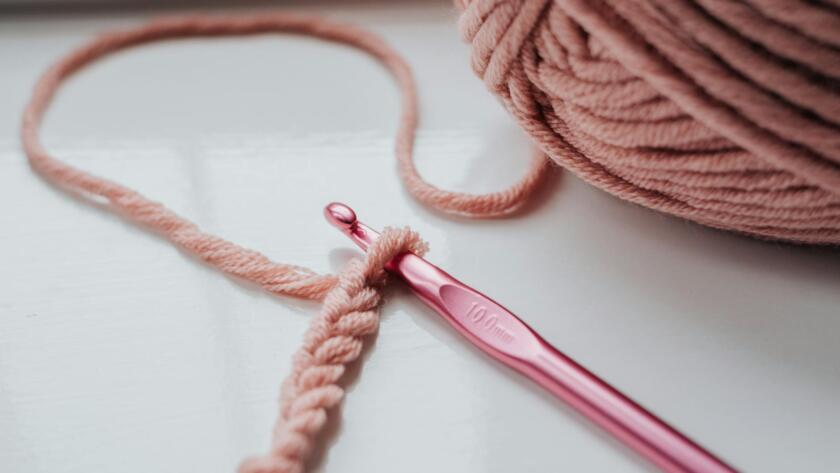 Knitted Piece And Yarn With Hook